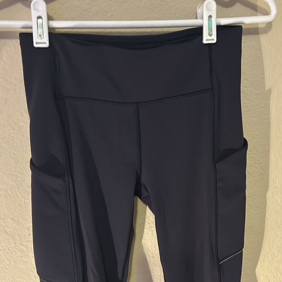 Lululemon leggings womens Speed Up Crop (21") Midnight Navy size 4 - Picture 5 of 12